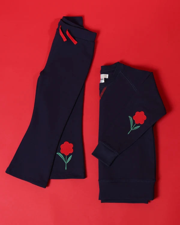 Cassidy Comfy Crewneck Nantucket Navy with Flowers