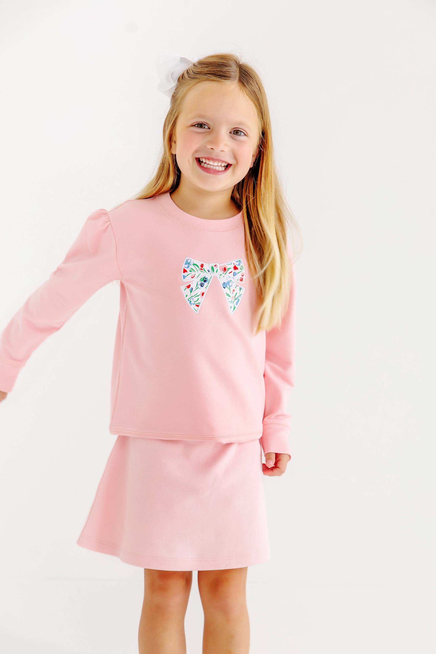 Cassidy Comfy Crewneck Puff Sleeve Sandpearl Pink Fair St Floral Bow