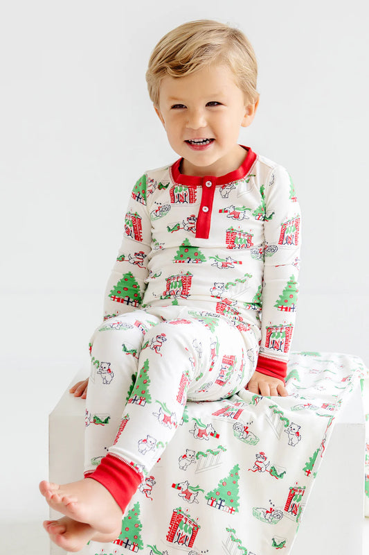 Sutton's Sweet Dream Set (Unisex)
Classic Christmas with Richmond Red